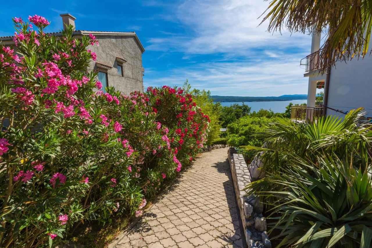 One-Bedroom Apartment Crikvenica 30 Eksteriør bilde