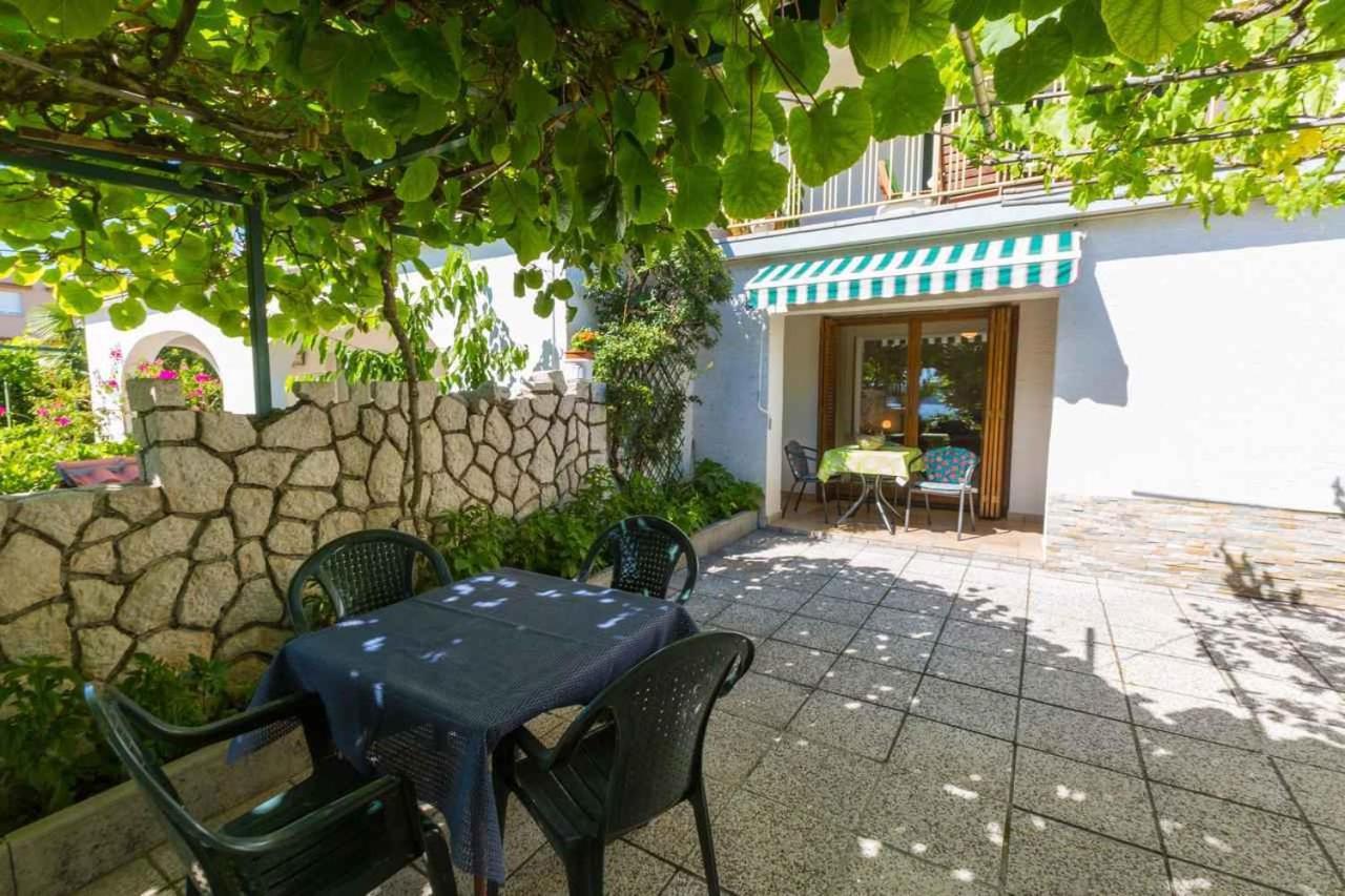One-Bedroom Apartment Crikvenica 30 Eksteriør bilde